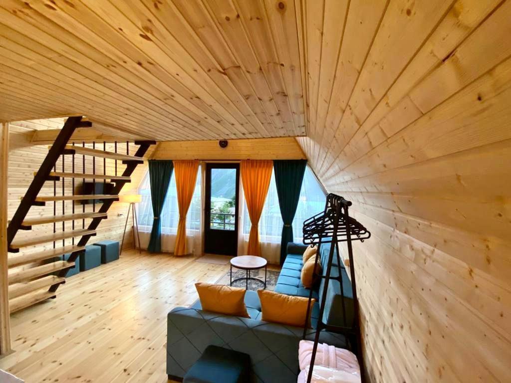 קזבגי Qusha Cottage מראה חיצוני תמונה