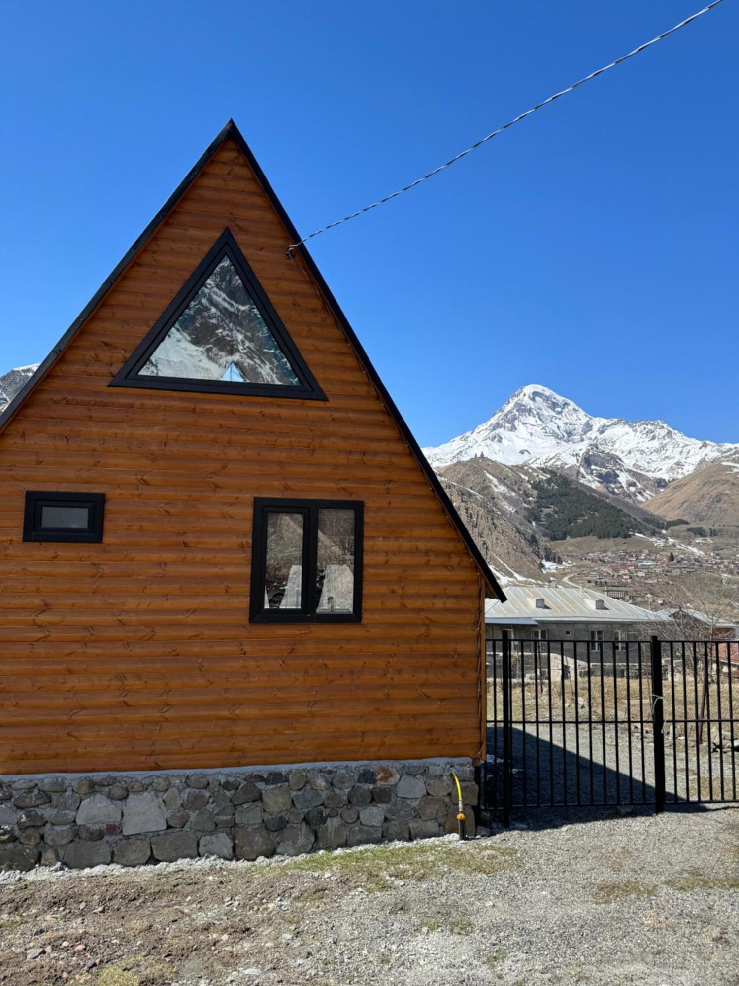 קזבגי Qusha Cottage מראה חיצוני תמונה